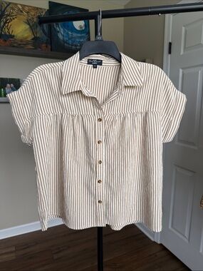 Velvet Heart Button Up Seersucker Blouse